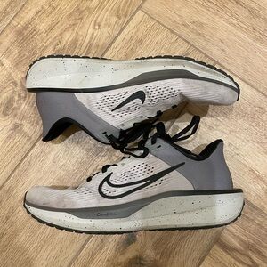 Nike Quest 6 ComfiRide